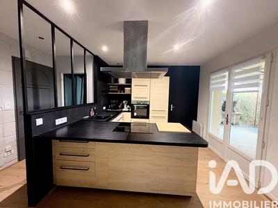 Maison - 109 m² - 5 pièces