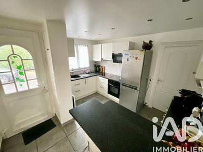 Maison - 98 m² - 6 pièces