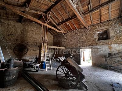 Grange - 175 m² - 5 pièces