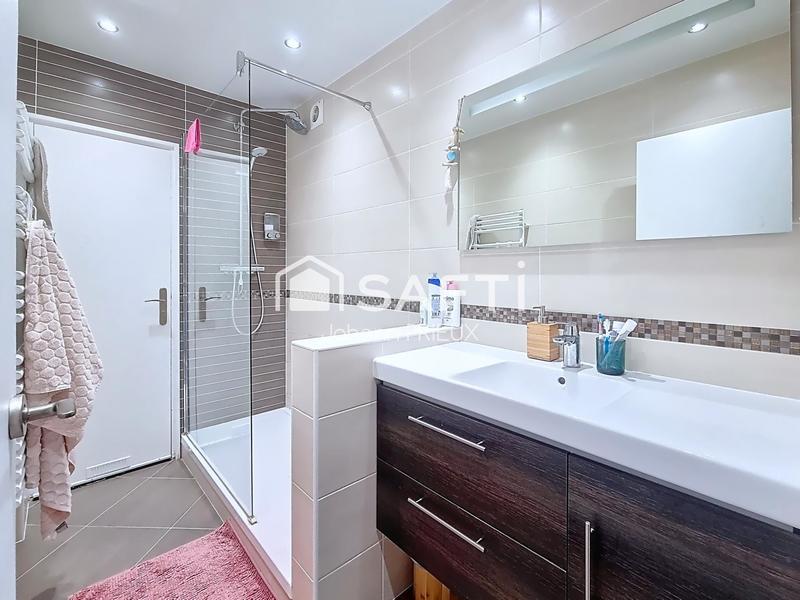 Appartement - 60 m² - 3 pièces