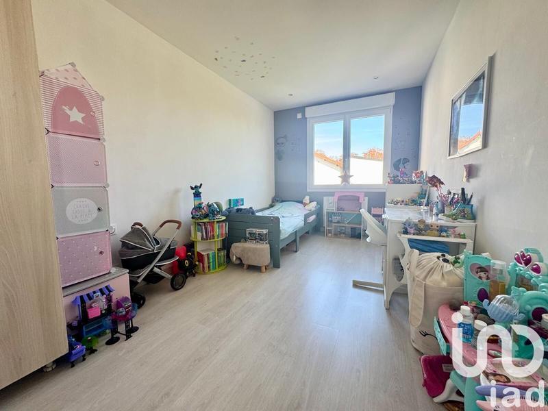 Maison - 121 m² - 5 pièces