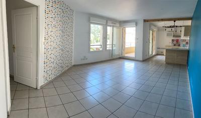 Appartement - 69 m² - 2 pièces