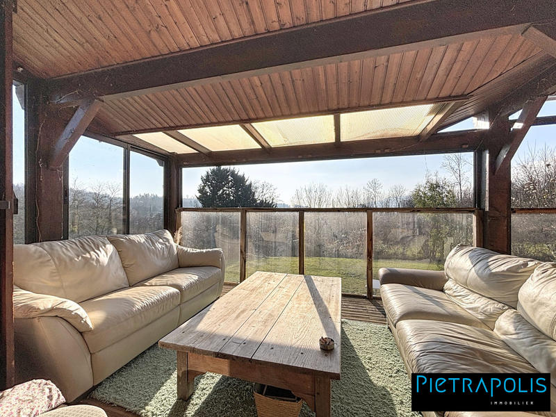 Maison traditionnelle - 150 m² - 7 pièces