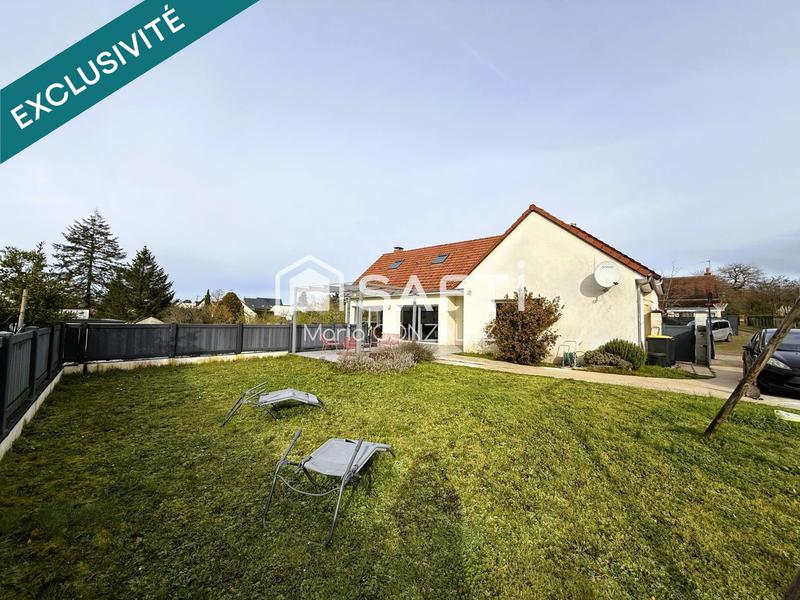 Maison - 217 m² - 8 pièces