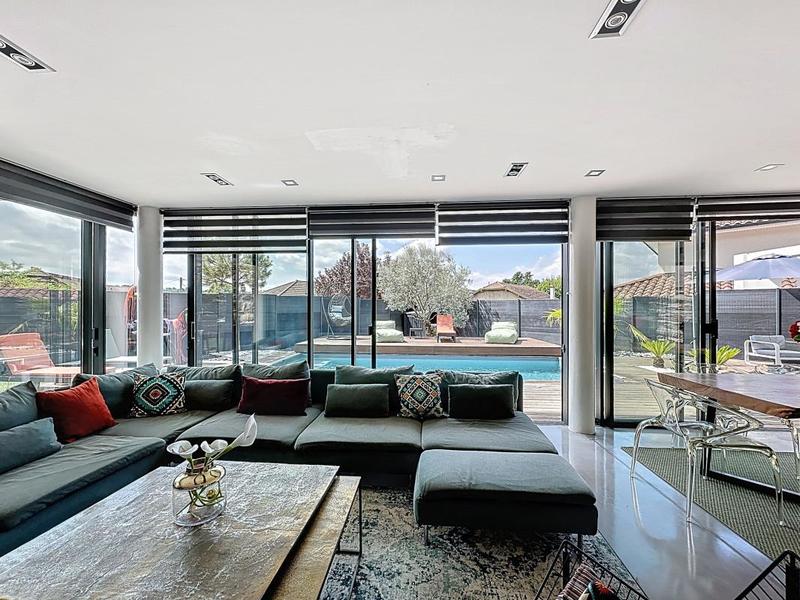 Maison - 140 m² - 5 pièces