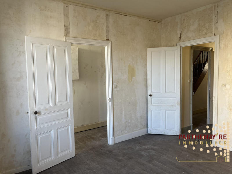 Maison - 94 m² - 4 pièces