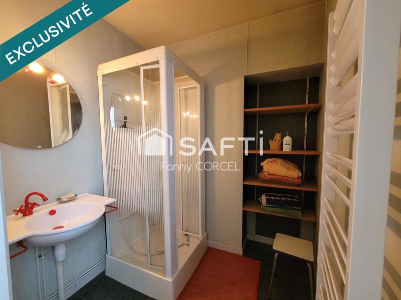 Maison - 298 m² - 10 pièces