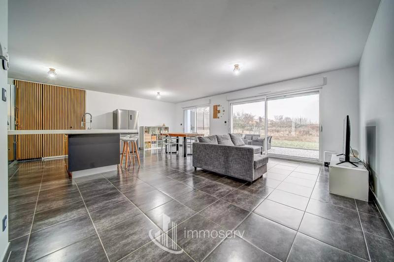 Maison - 106 m² - 6 pièces