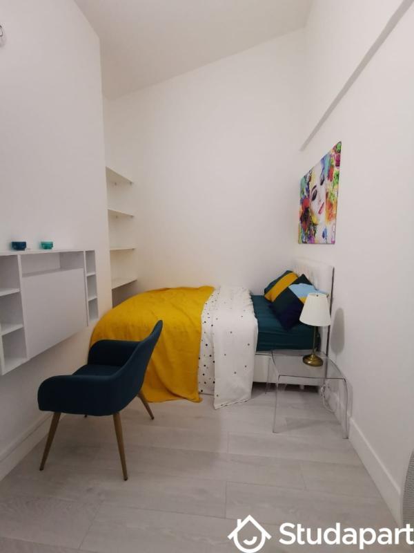 Chambre - 11 m² - 1 pièce