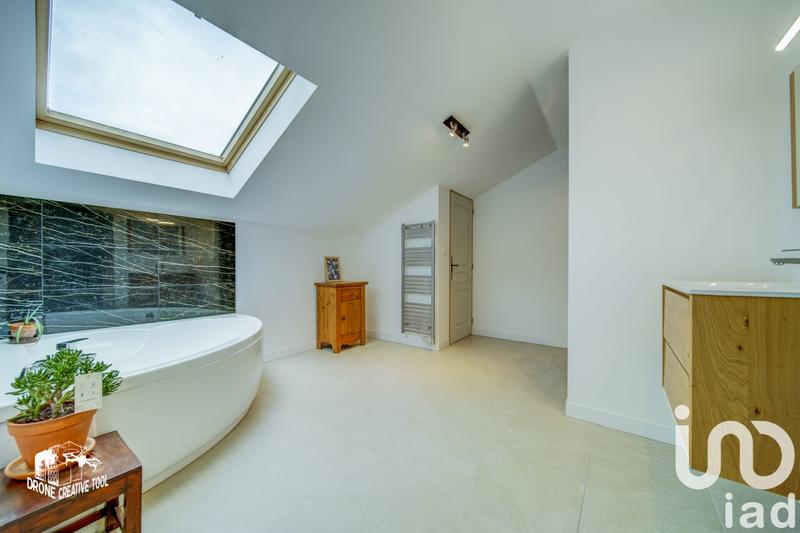 Maison de village - 184 m² - 6 pièces