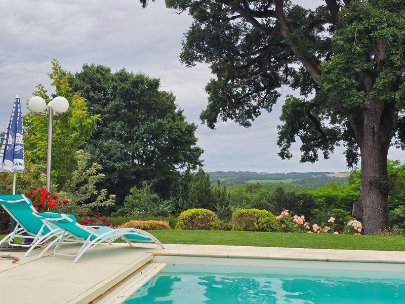 Maison - 179 m² - 6 pièces