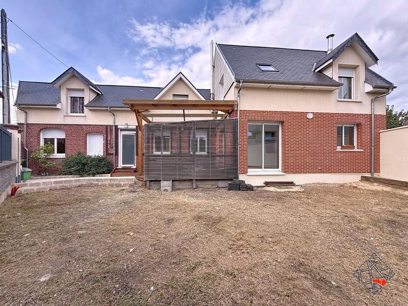 Maison - 160 m² - 7 pièces