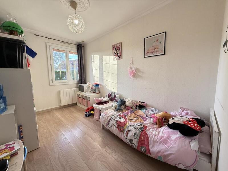 Maison - 122 m² - 6 pièces