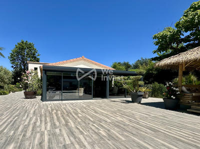 Villa - 193 m² - 6 pièces