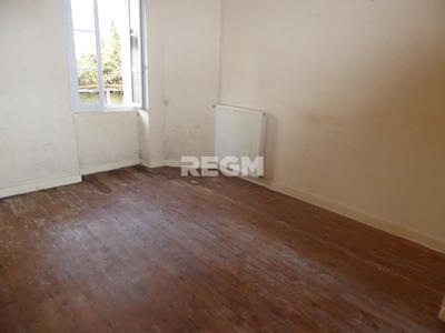 Maison de village - 125 m² - 5 pièces