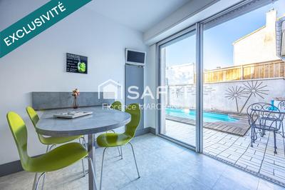 Maison - 205 m² - 6 pièces