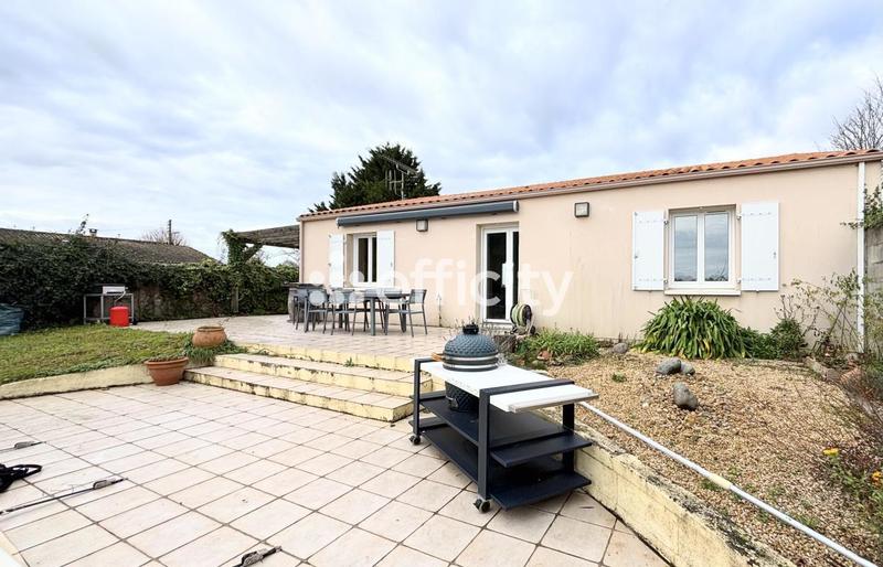 Maison - 84 m² - 4 pièces