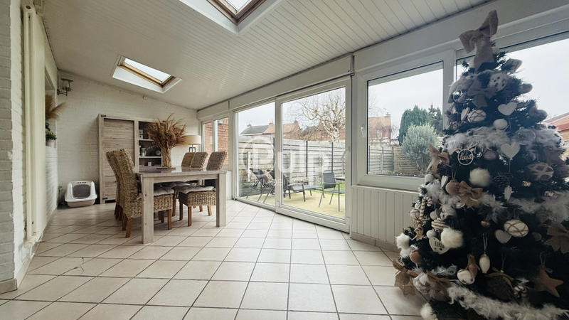 Maison - 103 m² - 4 pièces