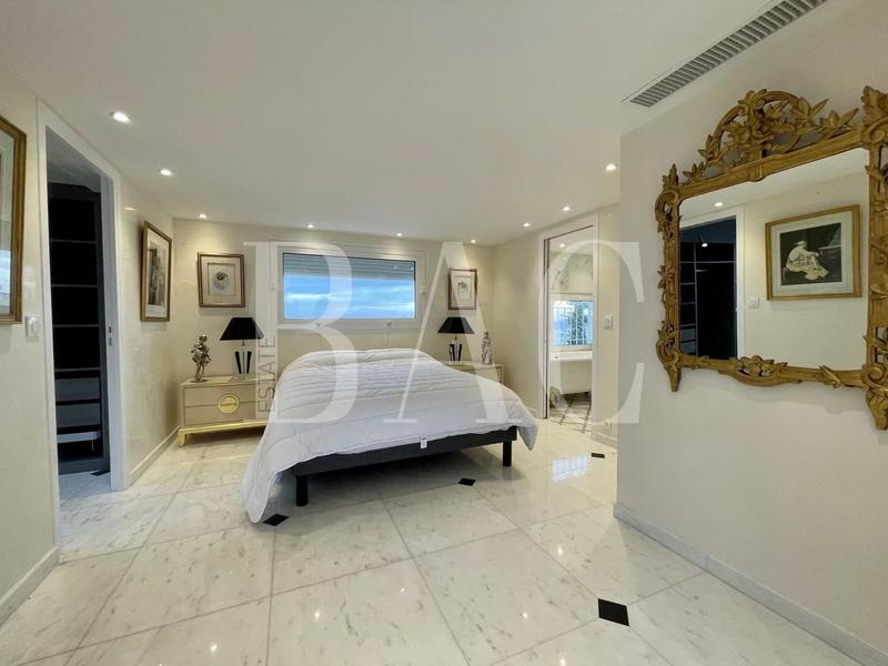 Duplex - 155 m² - 4 pièces