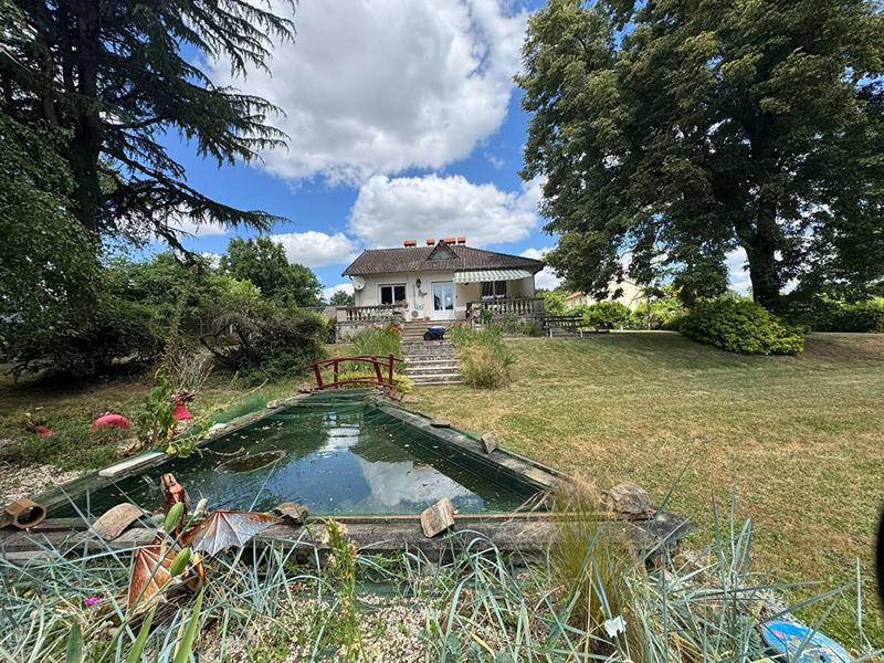 Maison - 165 m² - 6 pièces