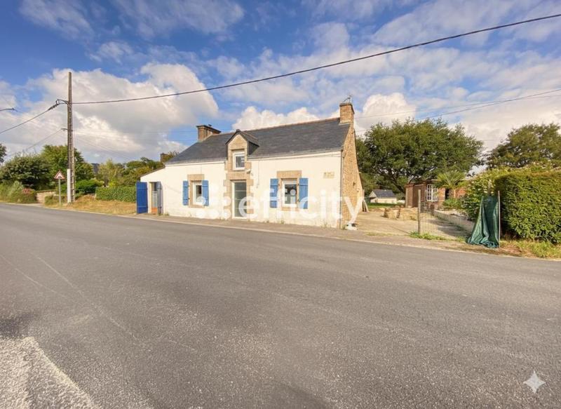 Maison - 85 m² - 4 pièces