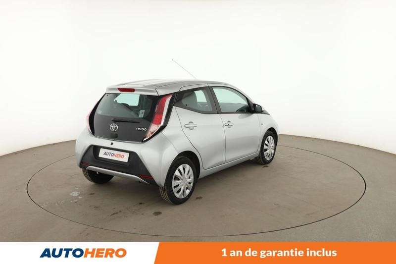 Toyota Aygo 1.0 Vvt-i X-Play X-Shift 5p 69 ch