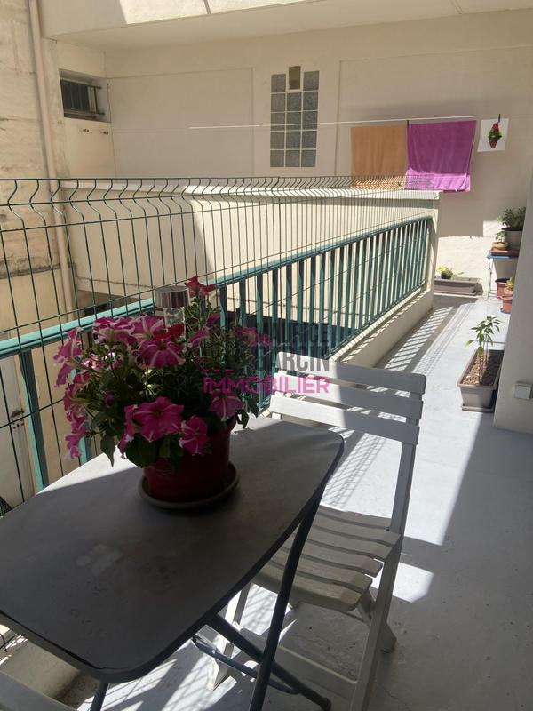 Appartement - 82 m² - 4 pièces