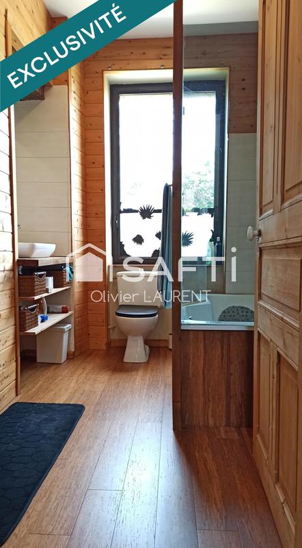 Maison - 252 m² - 9 pièces