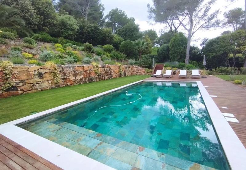 Villa - 292 m² - 7 pièces