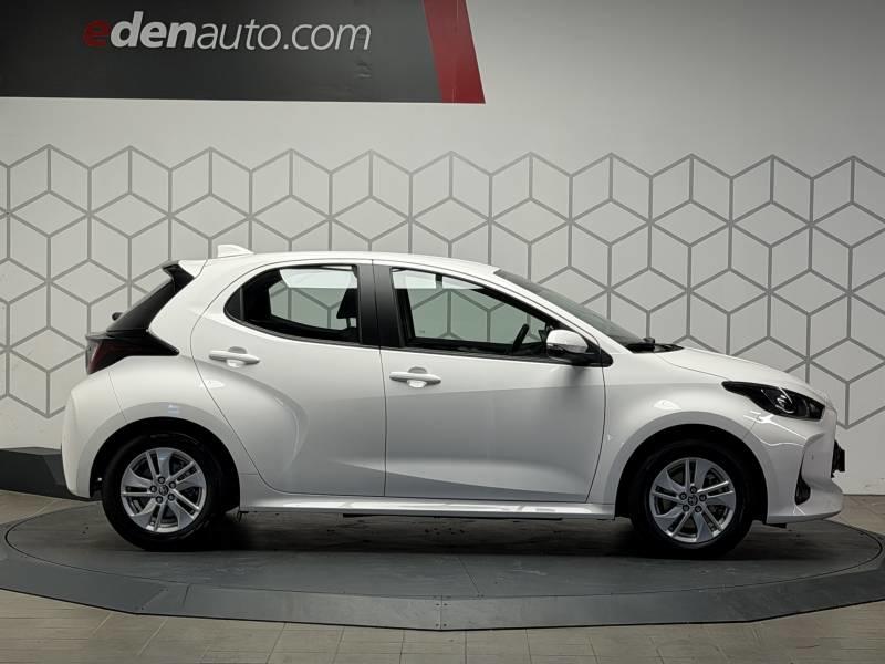 Toyota Yaris Hybride 116h Dynamic Business + Programme "Toyota Experience"