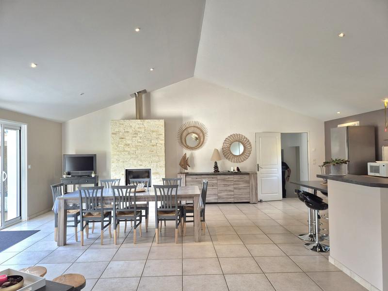 Villa - 163 m² - 5 pièces