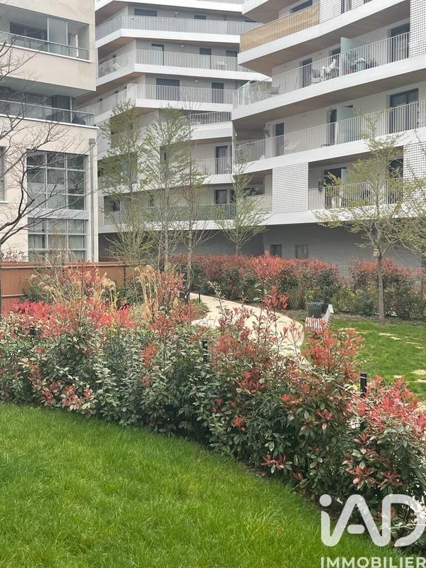 Appartement - 64 m² - 3 pièces