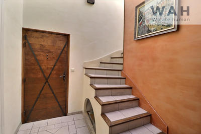 Maison - 202 m² - 6 pièces