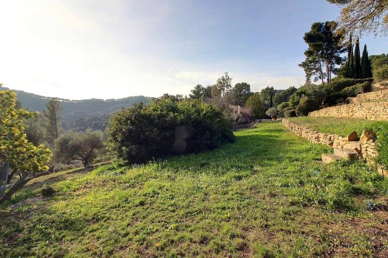 Villa - 220 m² - 5 pièces