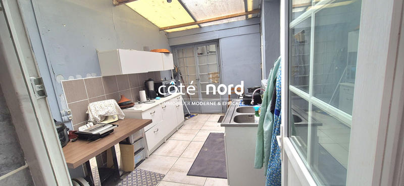 Maison - 250 m² - 7 pièces