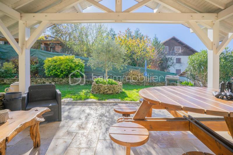 Maison - 190 m² - 7 pièces