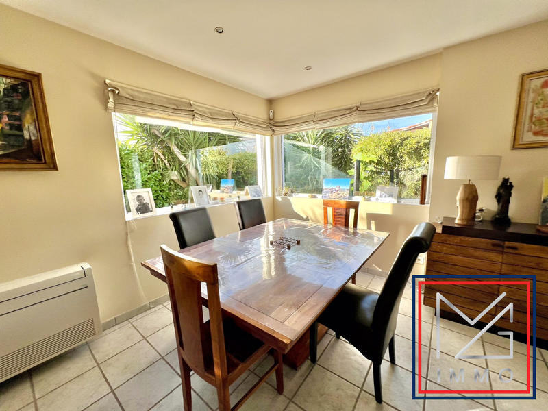 Villa - 146 m² - 5 pièces