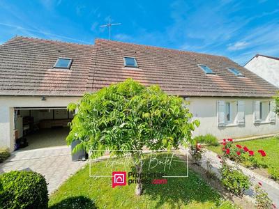 Maison - 152 m² - 7 pièces