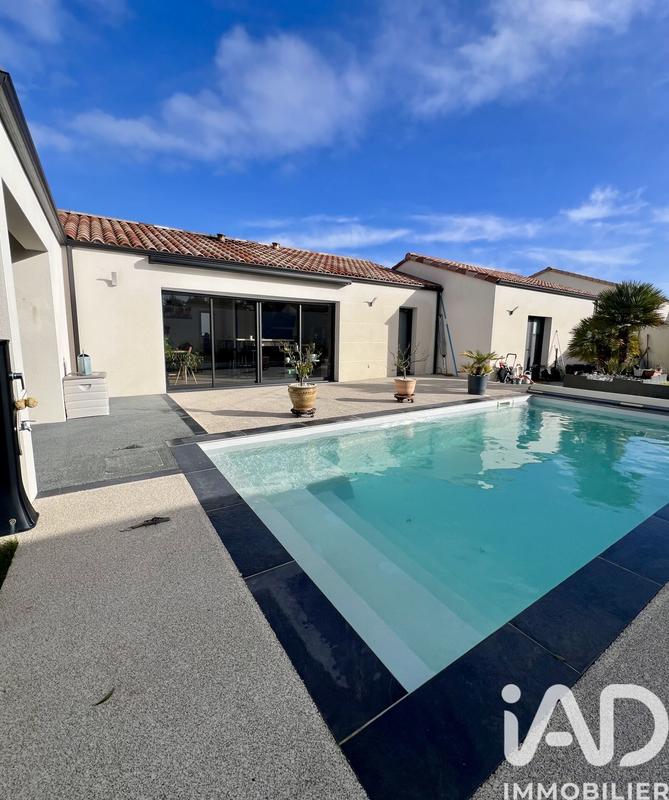 Maison - 139 m² - 7 pièces