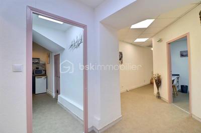 Bureau - 86 m² - 3 pièces