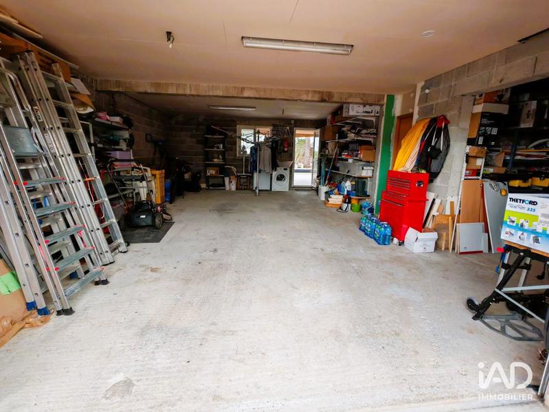 Maison - 235 m² - 5 pièces