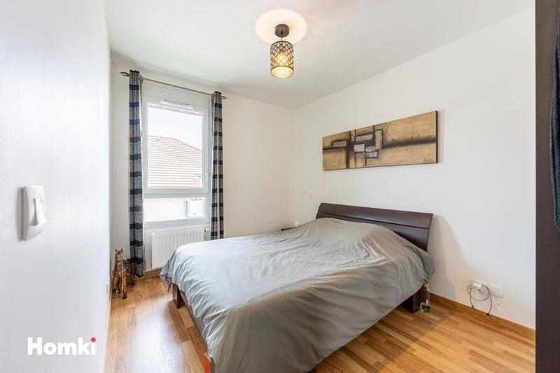 Appartement - 94 m² - 4 pièces