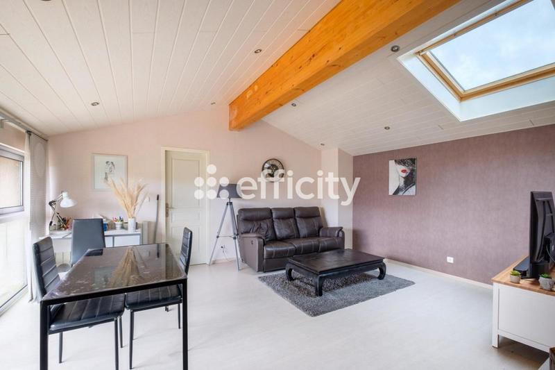 Maison - 196 m² - 6 pièces