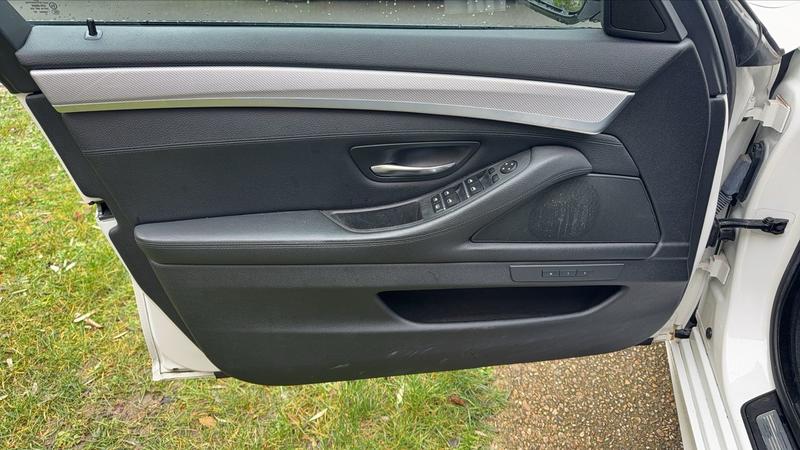 Bmw Série 5 528i 245 Bva8 Confort Pack m Sport