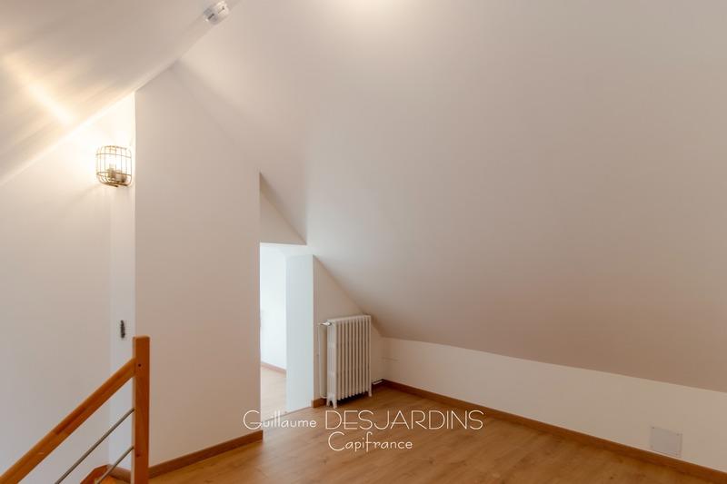 Maison - 125 m² - 7 pièces