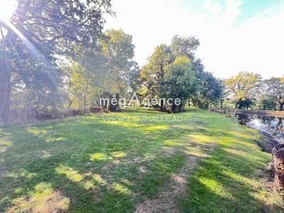 Terrain de loisirs - 9 232 m²