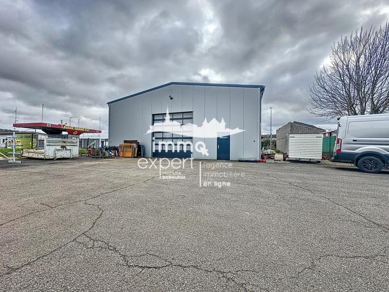 Local d'activité / Entrepôt - 294 m²