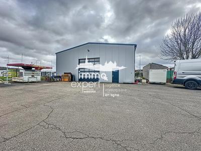 Local d'activité / Entrepôt - 294 m²