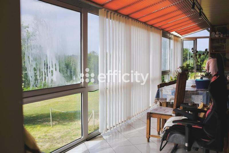 Maison - 226 m² - 15 pièces