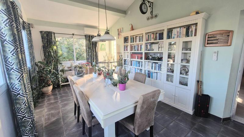 Villa - 131 m² - 6 pièces